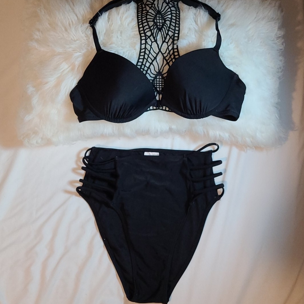 Xhilaration 2-piece Small bikini - black
